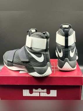Nike LeBron Soldier 10 TB 'Team White Silver Black'